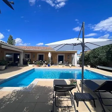 Belle Avec Piscine Et Villa Teyran
