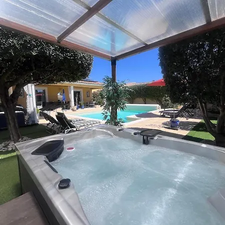 Belle Avec Piscine Et Villa