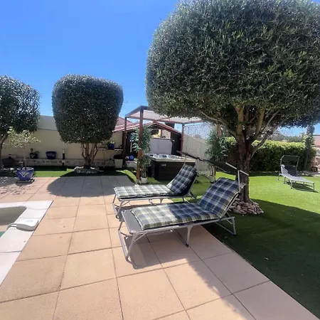 Villa Belle Avec Piscine Et *